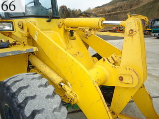 Used Construction Machine Used KOMATSU KOMATSU Wheel Loader bigger than 1.0m3 WA200-3