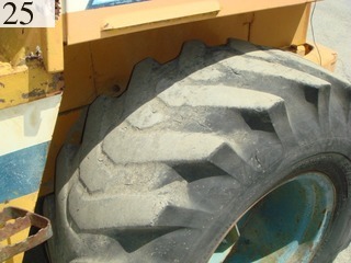 中古建設機械 中古 コマツ KOMATSU ホイール・ローダ １．０立米以下 WA40-1