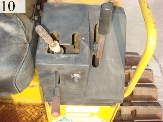中古建設機械 中古 コマツ KOMATSU ブルドーザ  D21P-6