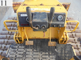 中古建設機械 中古 コマツ KOMATSU ブルドーザ  D21P-7E