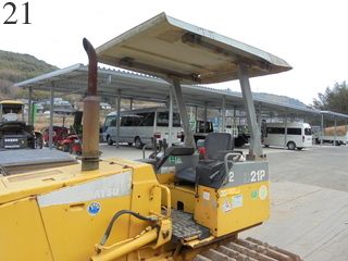 中古建設機械 中古 コマツ KOMATSU ブルドーザ  D21P-7E