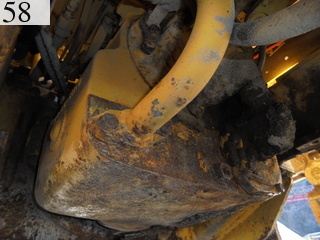 中古建設機械 中古 コマツ KOMATSU ブルドーザ  D21P-7E