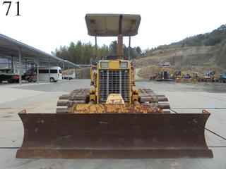 中古建設機械 中古 コマツ KOMATSU ブルドーザ  D21P-7E