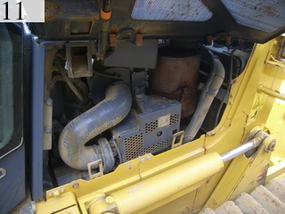 中古建設機械 中古 コマツ KOMATSU ブルドーザ  D61PX-15