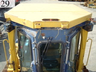 中古建設機械 中古 コマツ KOMATSU ブルドーザ  D85P-21E