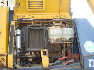 中古建設機械 中古 コマツ KOMATSU ブルドーザ  D85P-21E