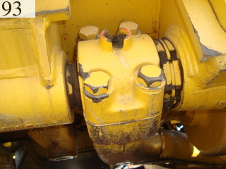 中古建設機械 中古 コマツ KOMATSU ブルドーザ  D85P-21E