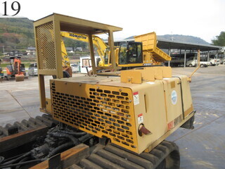 Used Construction Machine Used MITSUBISHI MITSUBISHI Forestry excavators Forwarder MST-600VDL