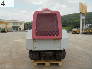 Used Construction Machine Used SHINDAIWA SHINDAIWA Mobile shredder Chipper CSD250-DC2K