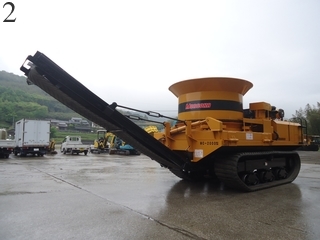 Used Construction Machine Used MOROOKA MOROOKA Mobile shredder Chipper MC-2000