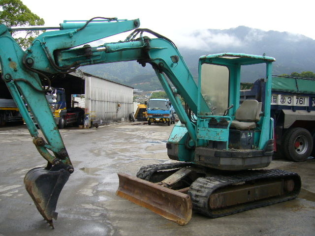 中古建設機械 中古 コベルコ建機 KOBELCO 油圧ショベル・バックホー ０．２－０．３立米 SK50UR