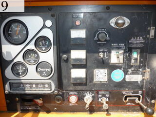 中古建設機械 中古 デンヨー DENYO 発電機  DCA-25SPI-II