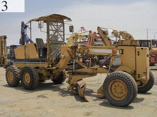 中古建設機械 中古 コマツ KOMATSU モーターグレーダー アーティキュレート式 GD405A-2