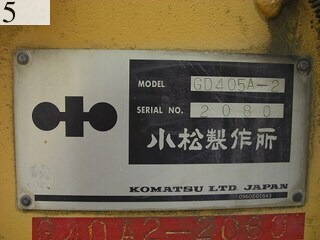 中古建設機械 中古 コマツ KOMATSU モーターグレーダー アーティキュレート式 GD405A-2