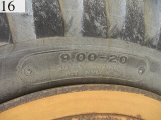 中古建設機械 中古 コマツ KOMATSU モーターグレーダー アーティキュレート式 GD405A-2