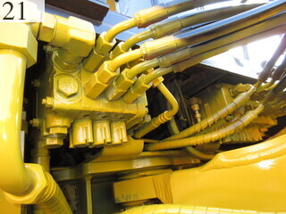中古建設機械 中古 コマツ KOMATSU モーターグレーダー アーティキュレート式 GD405A-3