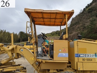中古建設機械 中古 三菱重工業 MITSUBISHI モーターグレーダー アーティキュレート式 MG230III