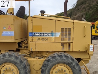 中古建設機械 中古 三菱重工業 MITSUBISHI モーターグレーダー アーティキュレート式 MG230III