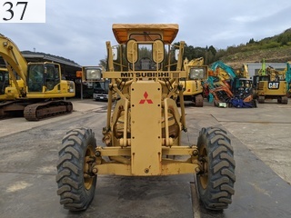 中古建設機械 中古 三菱重工業 MITSUBISHI モーターグレーダー アーティキュレート式 MG230III