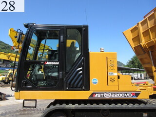 中古建設機械 中古 諸岡 MOROOKA クローラ・キャリア クルクルキャリア・全旋回キャリアダンプ MST-2200VDR