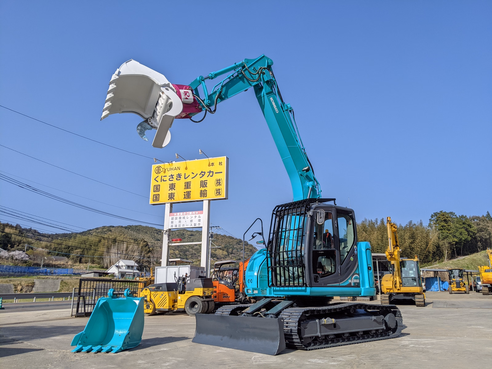 中古建設機械 中古 コベルコ建機 林業機械 フェラーバンチャザウルスロボ SK135SR-5 写真