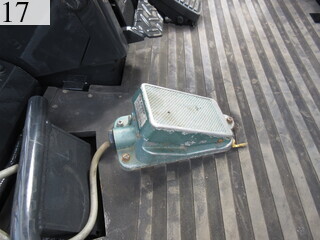 中古建設機械 中古 コマツ KOMATSU モーターグレーダー アーティキュレート式 GD405A-3E0