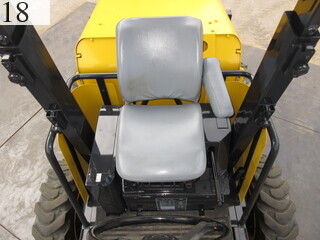 中古建設機械 中古 コマツ KOMATSU モーターグレーダー アーティキュレート式 GD405A-3E0