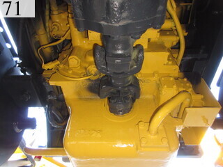 中古建設機械 中古 コマツ KOMATSU モーターグレーダー アーティキュレート式 GD405A-3E0