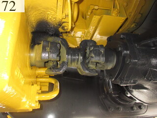 中古建設機械 中古 コマツ KOMATSU モーターグレーダー アーティキュレート式 GD405A-3E0