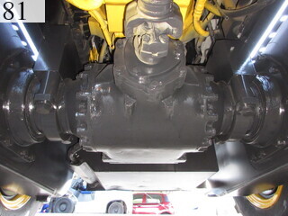 中古建設機械 中古 コマツ KOMATSU モーターグレーダー アーティキュレート式 GD405A-3E0
