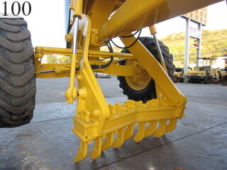中古建設機械 中古 コマツ KOMATSU モーターグレーダー アーティキュレート式 GD405A-3E0