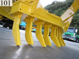 中古建設機械 中古 コマツ KOMATSU モーターグレーダー アーティキュレート式 GD405A-3E0
