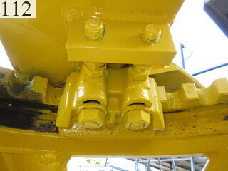 中古建設機械 中古 コマツ KOMATSU モーターグレーダー アーティキュレート式 GD405A-3E0