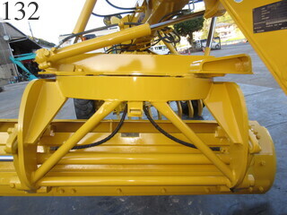中古建設機械 中古 コマツ KOMATSU モーターグレーダー アーティキュレート式 GD405A-3E0