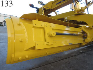 中古建設機械 中古 コマツ KOMATSU モーターグレーダー アーティキュレート式 GD405A-3E0