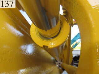 中古建設機械 中古 コマツ KOMATSU モーターグレーダー アーティキュレート式 GD405A-3E0