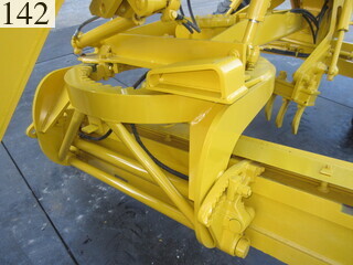 中古建設機械 中古 コマツ KOMATSU モーターグレーダー アーティキュレート式 GD405A-3E0