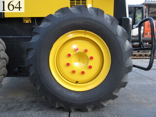 中古建設機械 中古 コマツ KOMATSU モーターグレーダー アーティキュレート式 GD405A-3E0