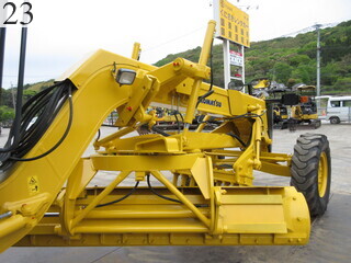 中古建設機械 中古 コマツ KOMATSU モーターグレーダー アーティキュレート式 GD405A-3