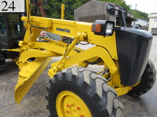 中古建設機械 中古 コマツ KOMATSU モーターグレーダー アーティキュレート式 GD405A-3