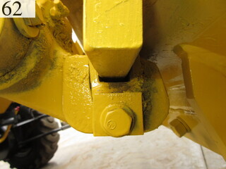 中古建設機械 中古 コマツ KOMATSU モーターグレーダー アーティキュレート式 GD405A-3