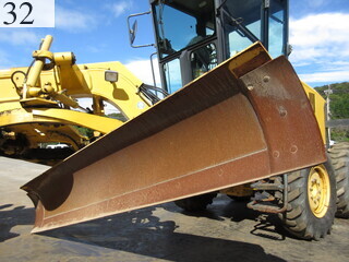 中古建設機械 中古 コマツ KOMATSU モーターグレーダー アーティキュレート式 GD405A-3