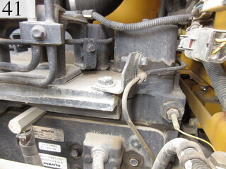 中古建設機械 中古 コマツ KOMATSU モーターグレーダー アーティキュレート式 GD405A-3