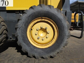 中古建設機械 中古 コマツ KOMATSU モーターグレーダー アーティキュレート式 GD405A-3