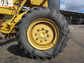 中古建設機械 中古 コマツ KOMATSU モーターグレーダー アーティキュレート式 GD405A-3