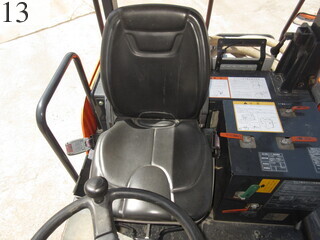 Used Construction Machine Used HITACHI HITACHI Roller Tire rollers ZC220P-5
