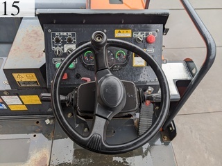 中古建設機械 中古 日立建機 HITACHI ローラー タイヤローラー ZC220P-5