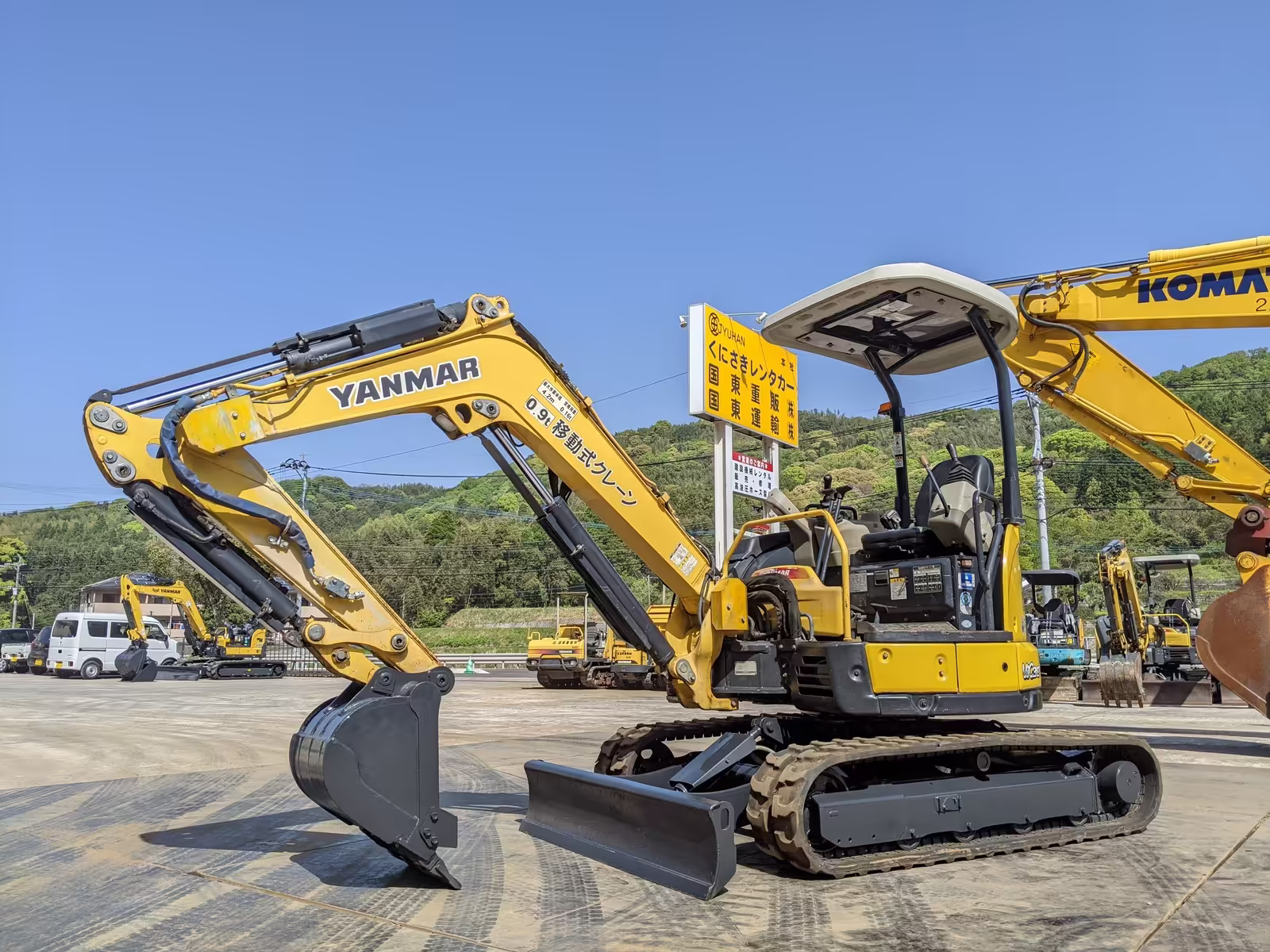 中古建設機械 中古 ヤンマー 油圧ショベル・バックホー ０．１立米以下 ViO30-6 写真