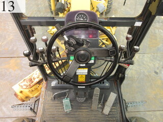 中古建設機械 中古 コマツ KOMATSU モーターグレーダー アーティキュレート式 GD405A-3E0