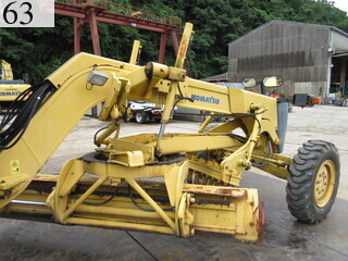 中古建設機械 中古 コマツ KOMATSU モーターグレーダー アーティキュレート式 GD405A-3E0